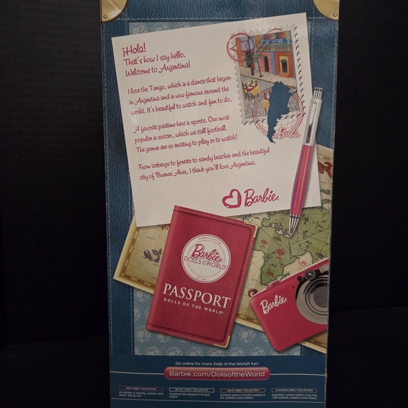 2011 Dolls of the World Argentina Barbie Pink Label #W3375 - Picture 3 of 9